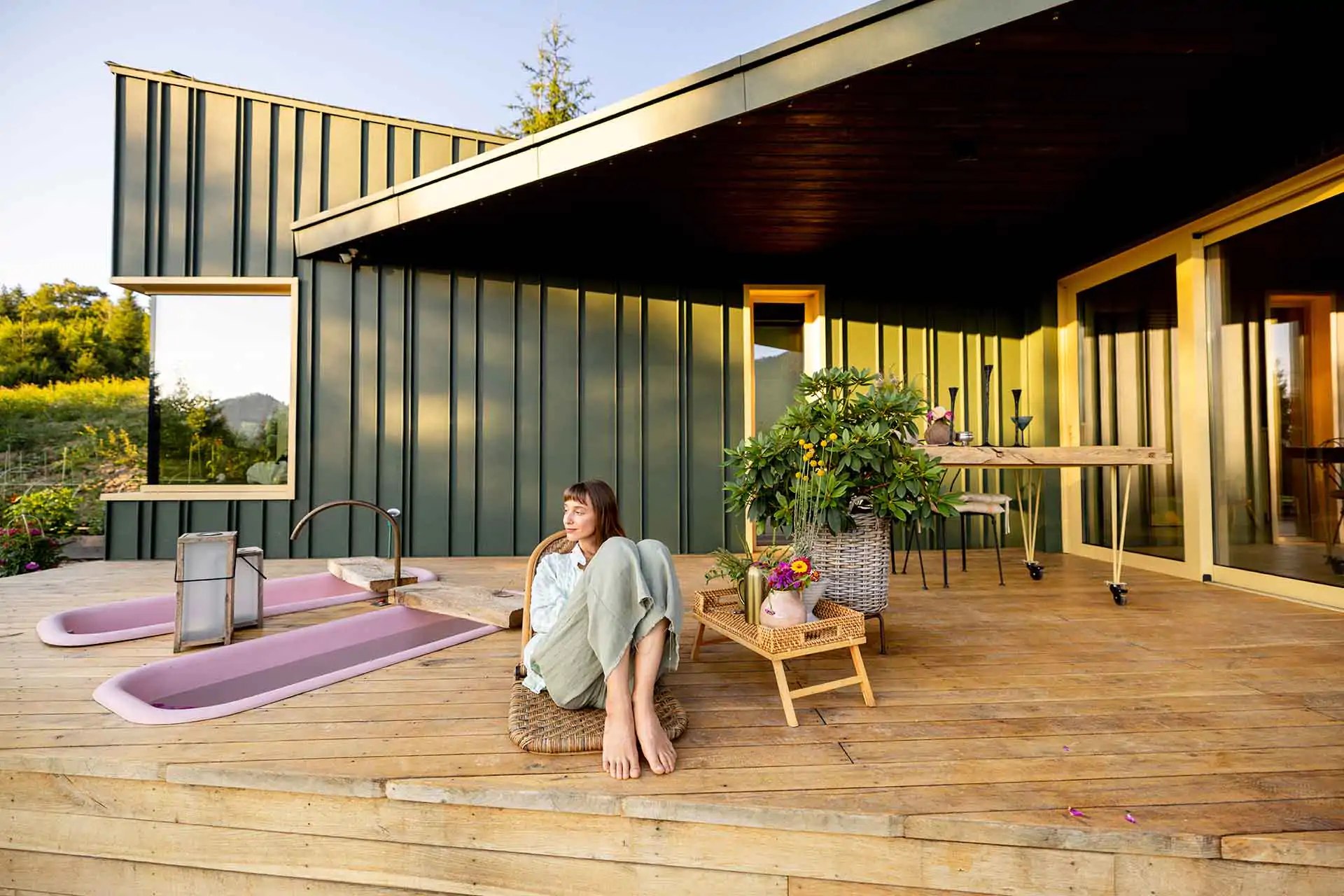 relaxing at the mountain retreat URTJB7K