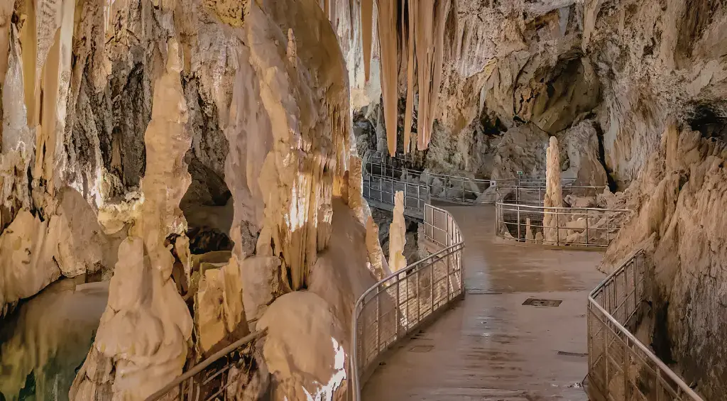 passeio na caverna do diabo